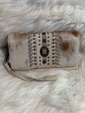 Trinity Ranch Hair On Western Wallet Wristlet Studded Fur Preloved